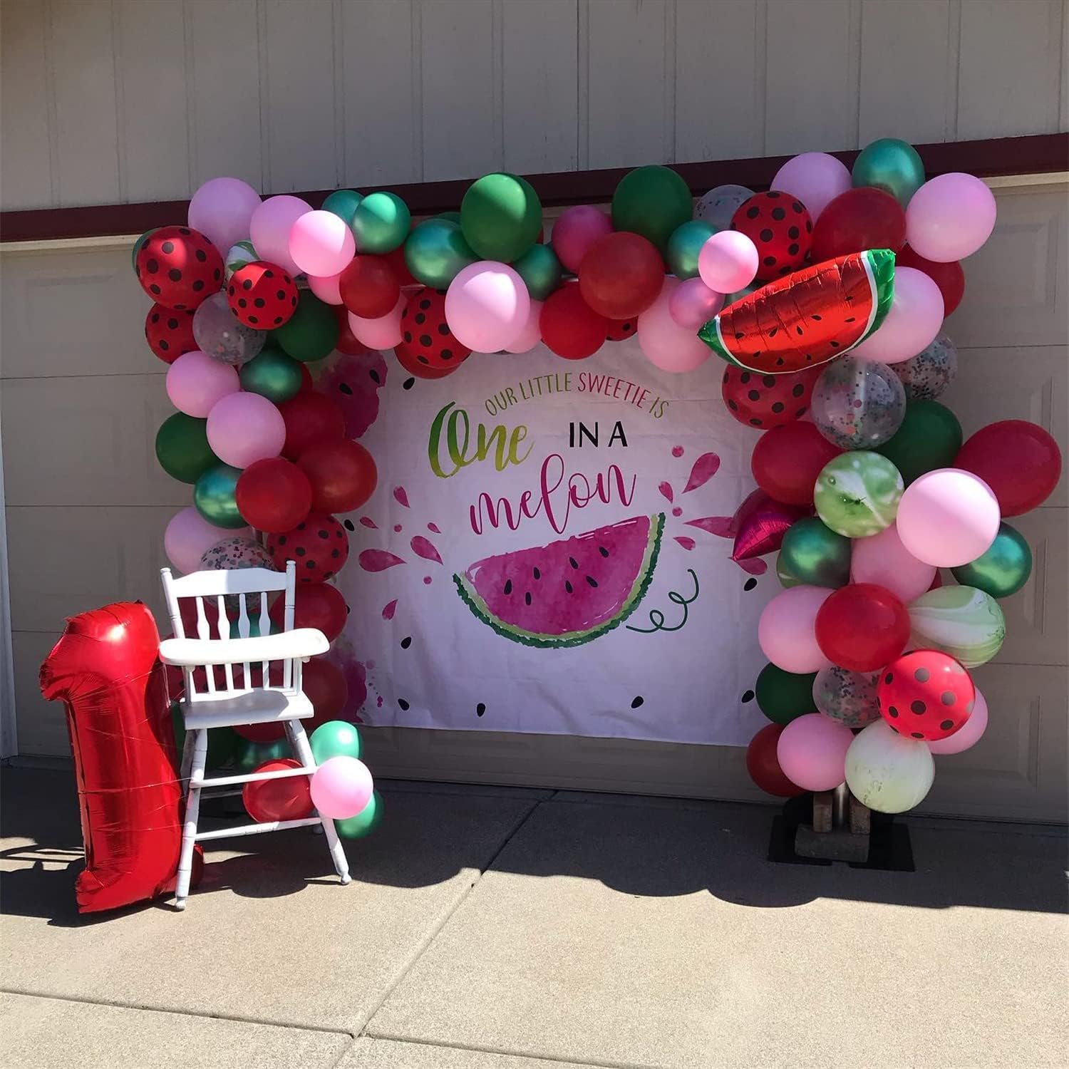 145 Pcs Watermelon Party Decorations Balloon Kit