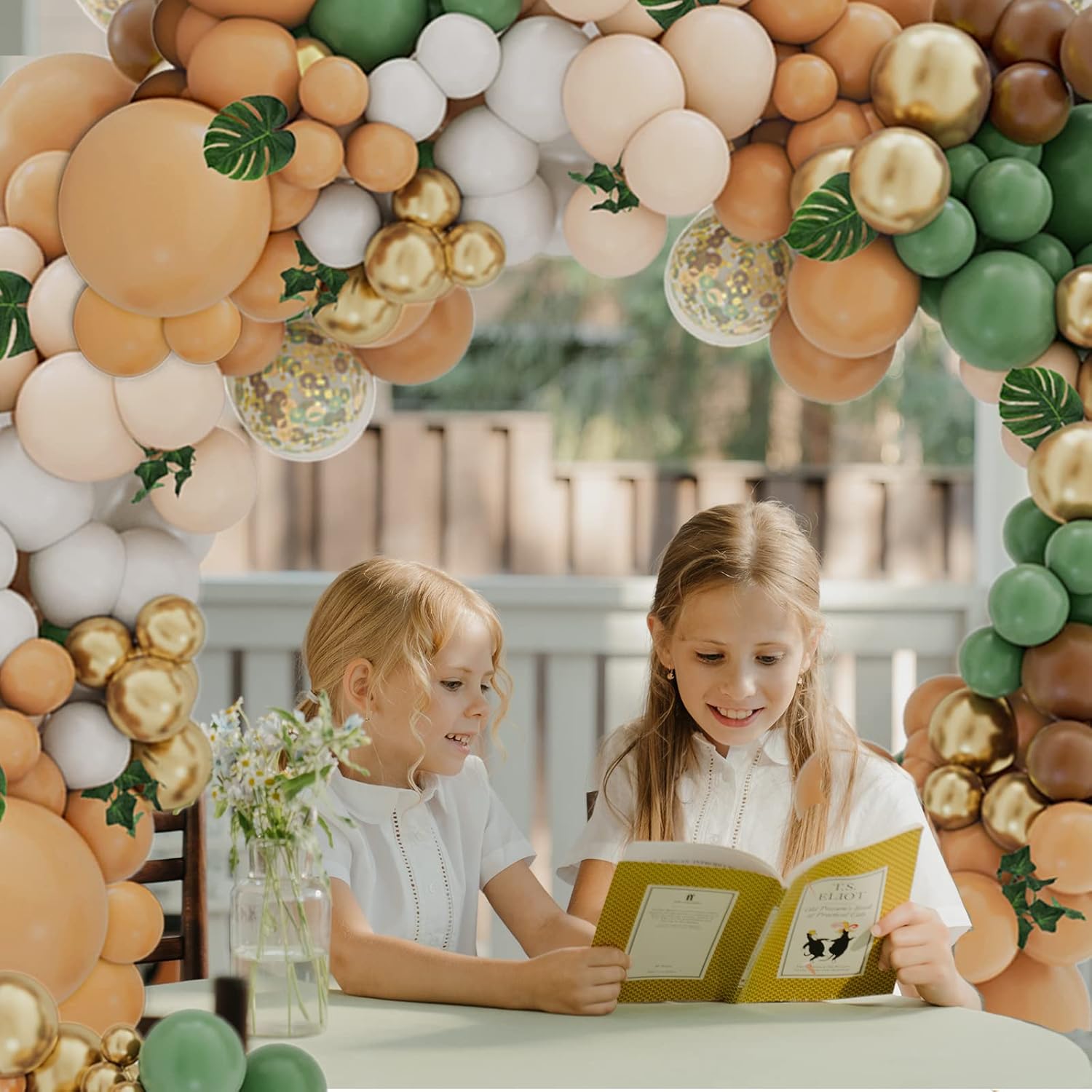 142PCS Safari Balloon Garland Kit with Leaves and Strips