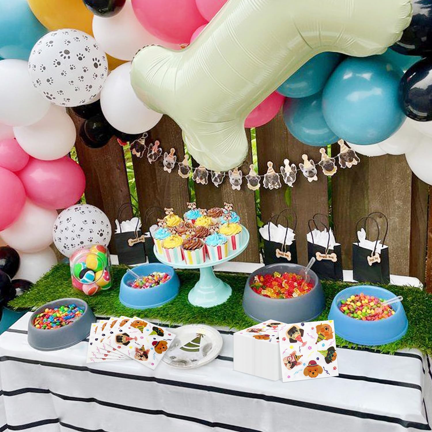 100 Pcs Cute Puppy Dog Party Napkins - 13x13 Inch