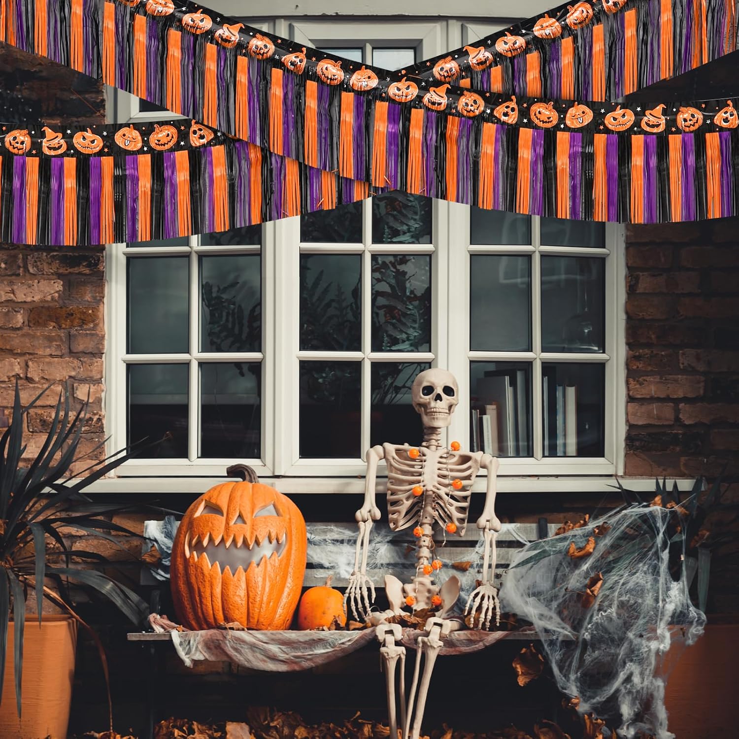 Mega-Loopolis Halloween Party Decorations 2 Pack