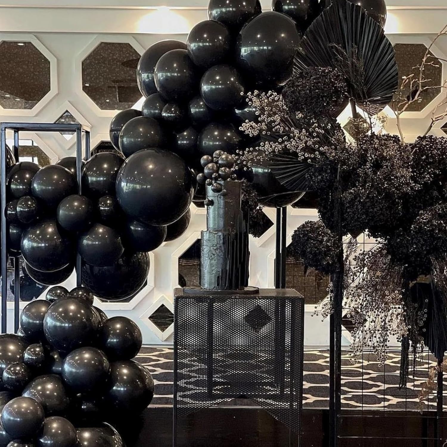 PartyWoo Black Balloons 142 PCS Arch Garland Kit