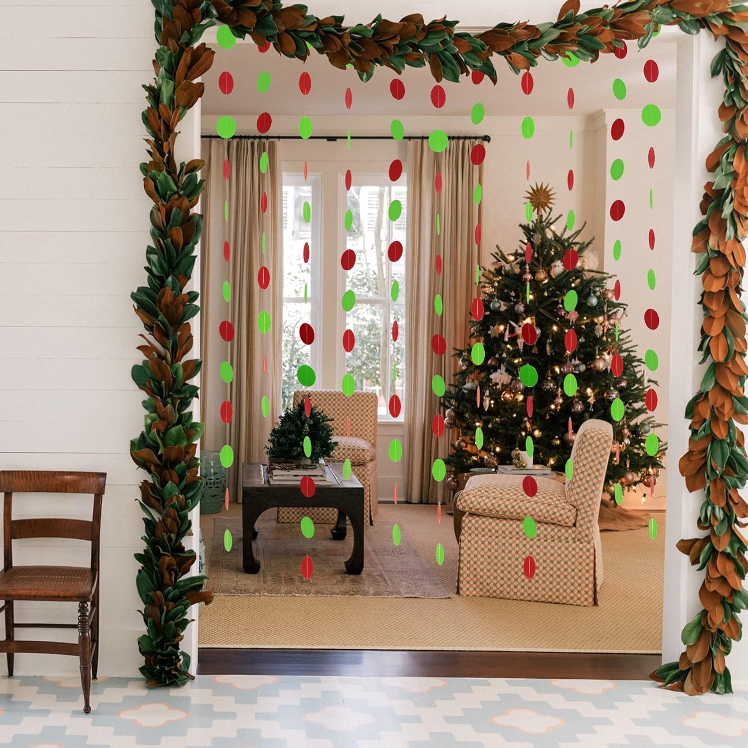 Red Green Christmas Streamers Decorations 16m Set