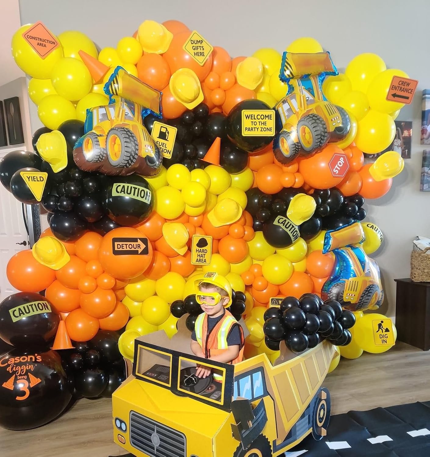 12 Inch Construction Balloons with Excavator and Helmet Designs